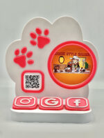 Social Media Stand NFC / QR για Grooming Salon & Κομμωτήρια Σκύλων